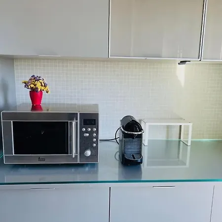Charm Authentic Family Apartment