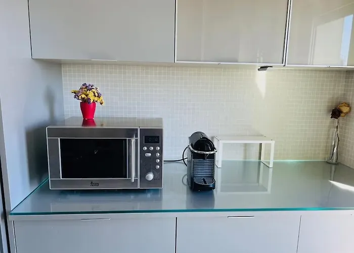 Charm Authentic Family Apartment